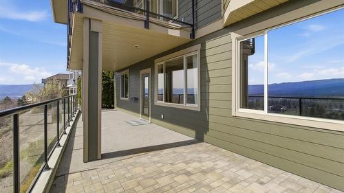 1443 Wilmot Avenue, Kelowna, BC 