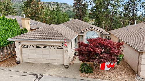 121-1634 Carmi Avenue  Penticton, BC V2A 8K5