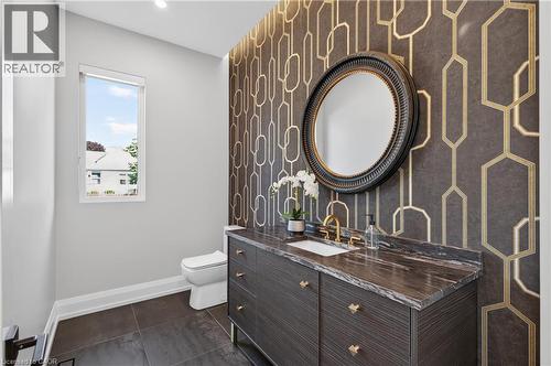1047 Meredith Avenue, Mississauga, ON 