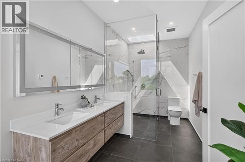 1047 Meredith Avenue, Mississauga, ON 