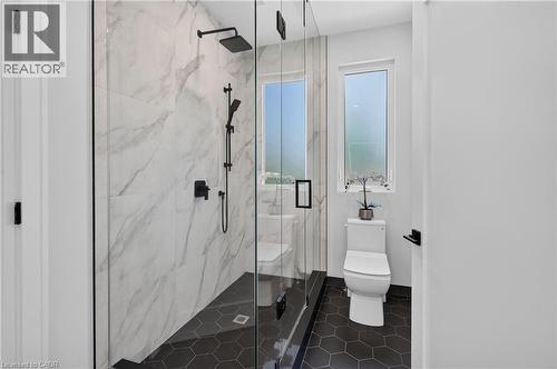 1047 Meredith Avenue, Mississauga, ON 