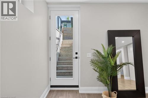 1047 Meredith Avenue, Mississauga, ON 
