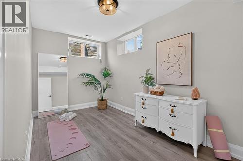 1047 Meredith Avenue, Mississauga, ON 
