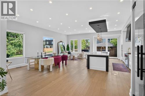 1047 Meredith Avenue, Mississauga, ON 