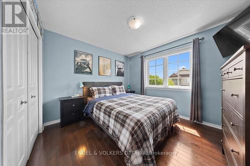 Bedroom 4 - 220 Harthill Way, Ottawa, ON 