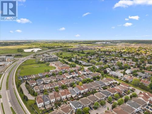 220 Harthill Way, Ottawa, ON 