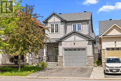 220 Harthill Way, Ottawa, ON 