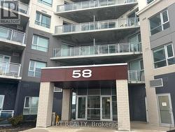 218 - 58 LAKESIDE TERRACE Barrie, ON L4M 0L5
