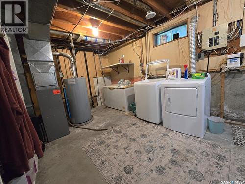 619 Brimacombe Drive, Weyburn, SK 