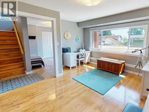 8206 Centennial Drive, Powell River, BC 