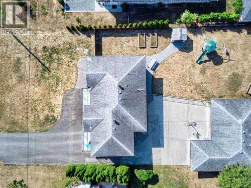 8206 Centennial Drive, Powell River, BC 