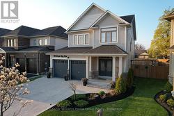 192 HARPIN WAY E Centre Wellington (Fergus), ON N1M 0G8