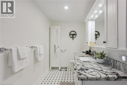 1418 Ghent Avenue, Burlington, ON 