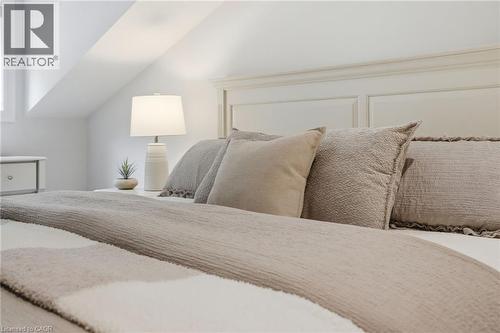 270 Poplar Drive, Burlington, ON 