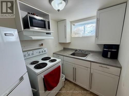 94 Howard Avenue, Hamilton, ON 