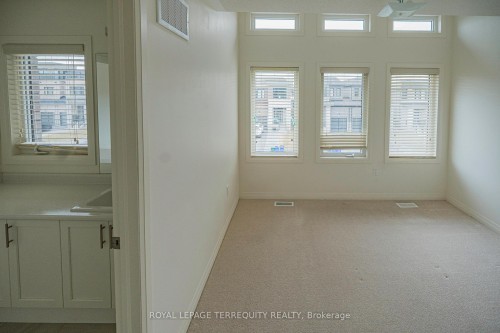 27 Clipper Lane, Clarington, ON 