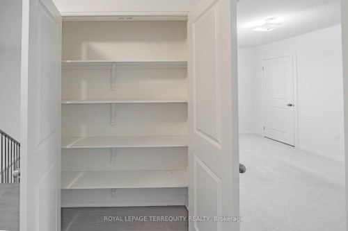 27 Clipper Lane, Clarington, ON 