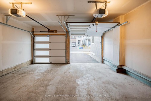 27 Clipper Lane, Clarington, ON 