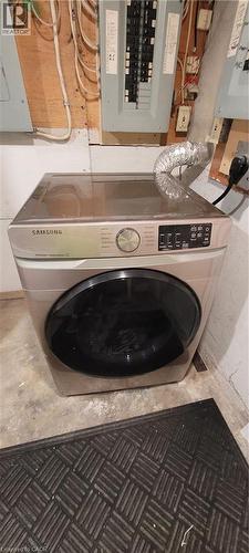 98 Limeridge Road E Unit# Lower Level, Hamilton, ON - Indoor Photo Showing Laundry Room