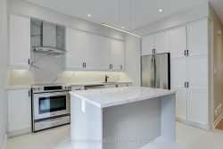 244 George Street Toronto, ON M5A 2N1