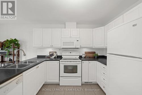 6 Stonehaven Way, Arnprior, ON 