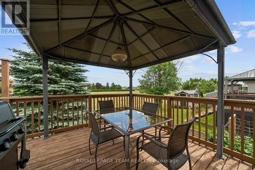 6 Stonehaven Way, Arnprior, ON 