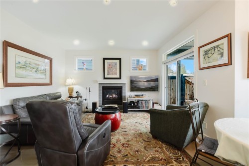 5869 Deuchars Dr, Duncan, BC 