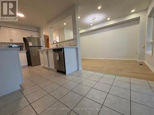 39 - 2 CLAYBRICK COURT  Brampton, ON L6V 4M7