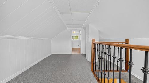 320 2Nd Avenue, Cranbrook, BC 