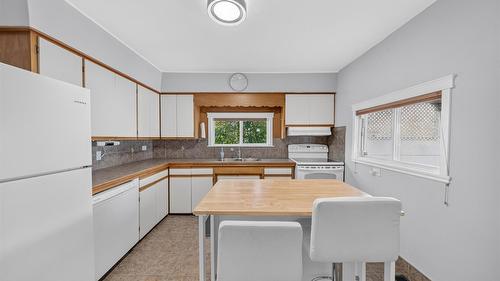320 2Nd Avenue, Cranbrook, BC 