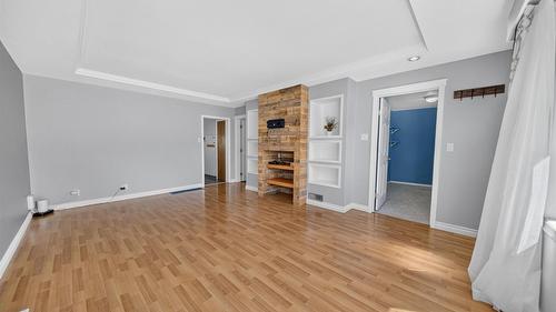 320 2Nd Avenue, Cranbrook, BC 