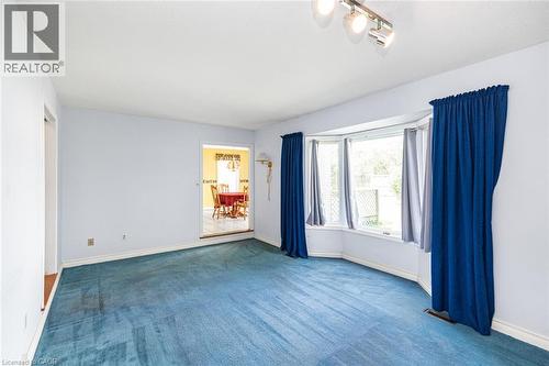 381 Kerman Avenue, Grimsby, ON - Indoor Photo Showing Other Room