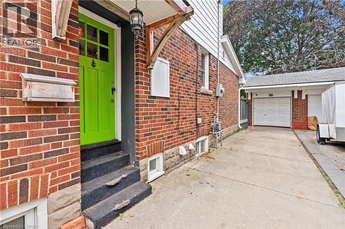 88 Rothsay Avenue, Hamilton, ON - Outdoor