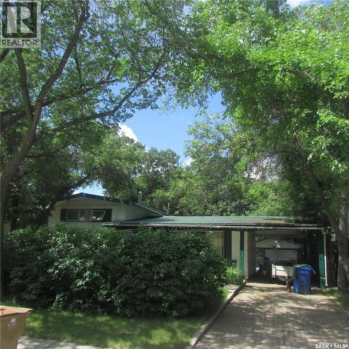176 Halifax Street N, Regina, SK 