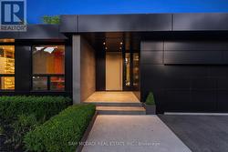 1516 DUNCAN ROAD Oakville, ON L6J 2R3
