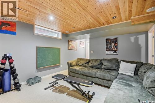 306 Denham Court, Saskatoon, SK 