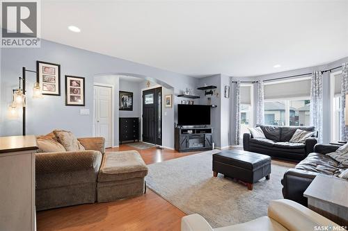 306 Denham Court, Saskatoon, SK 