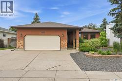 523 Spencer CRESCENT  Saskatoon, SK S7K 7T5