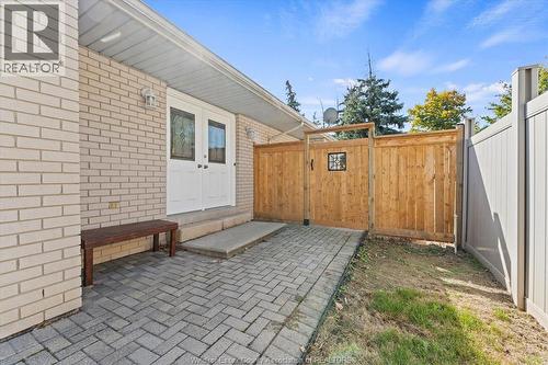 1467 GUILDWOOD CRESCENT  Lasalle, ON N9H 2B3