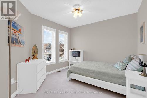 5 Magna Carta Road, Barrie, ON 