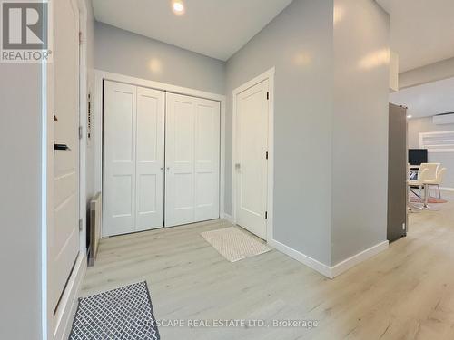 3211 Angel Pass (Secondary Dwelling) Drive, Mississauga, ON - Indoor Photo Showing Other Room