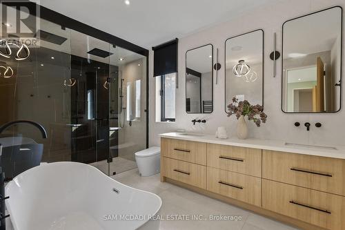 2186 Harcourt Crescent, Mississauga, ON 
