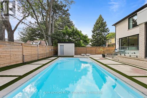 2186 Harcourt Crescent, Mississauga, ON 