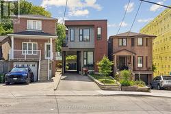 42 ENNERDALE ROAD Toronto, ON M6E 4C3