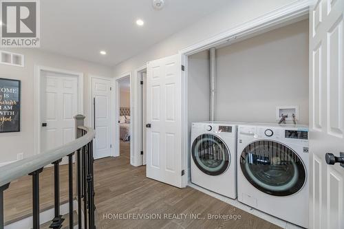 1298 Bunsden Avenue, Mississauga, ON 
