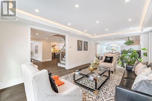 1298 Bunsden Avenue, Mississauga, ON 