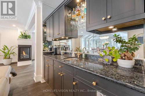 1298 Bunsden Avenue, Mississauga, ON 