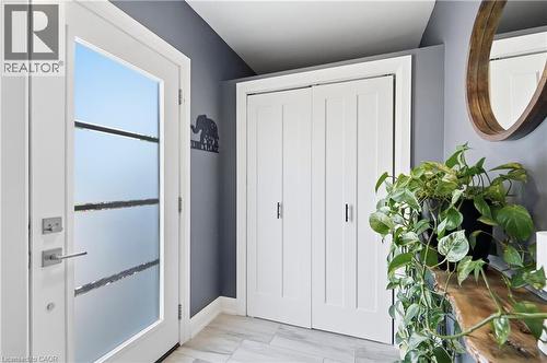 58 Tragina Avenue S, Hamilton, ON - Indoor Photo Showing Other Room