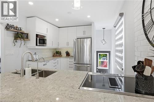 58 Tragina Avenue S, Hamilton, ON - Indoor Photo Showing Kitchen With Double Sink With Upgraded Kitchen