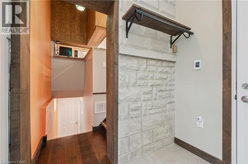838 Moore Street, Cambridge, ON - Indoor Photo Showing Other Room